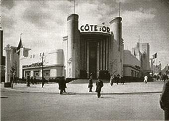 120 jaar cote d\'or Paviljoen in koloniale stijl