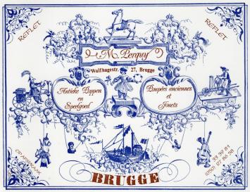 Reclamekaart van M. Perquy voor Antieke Poppen en Speelgoed, versierd met goudkleurige inkt en sierlijke illustraties, beschi